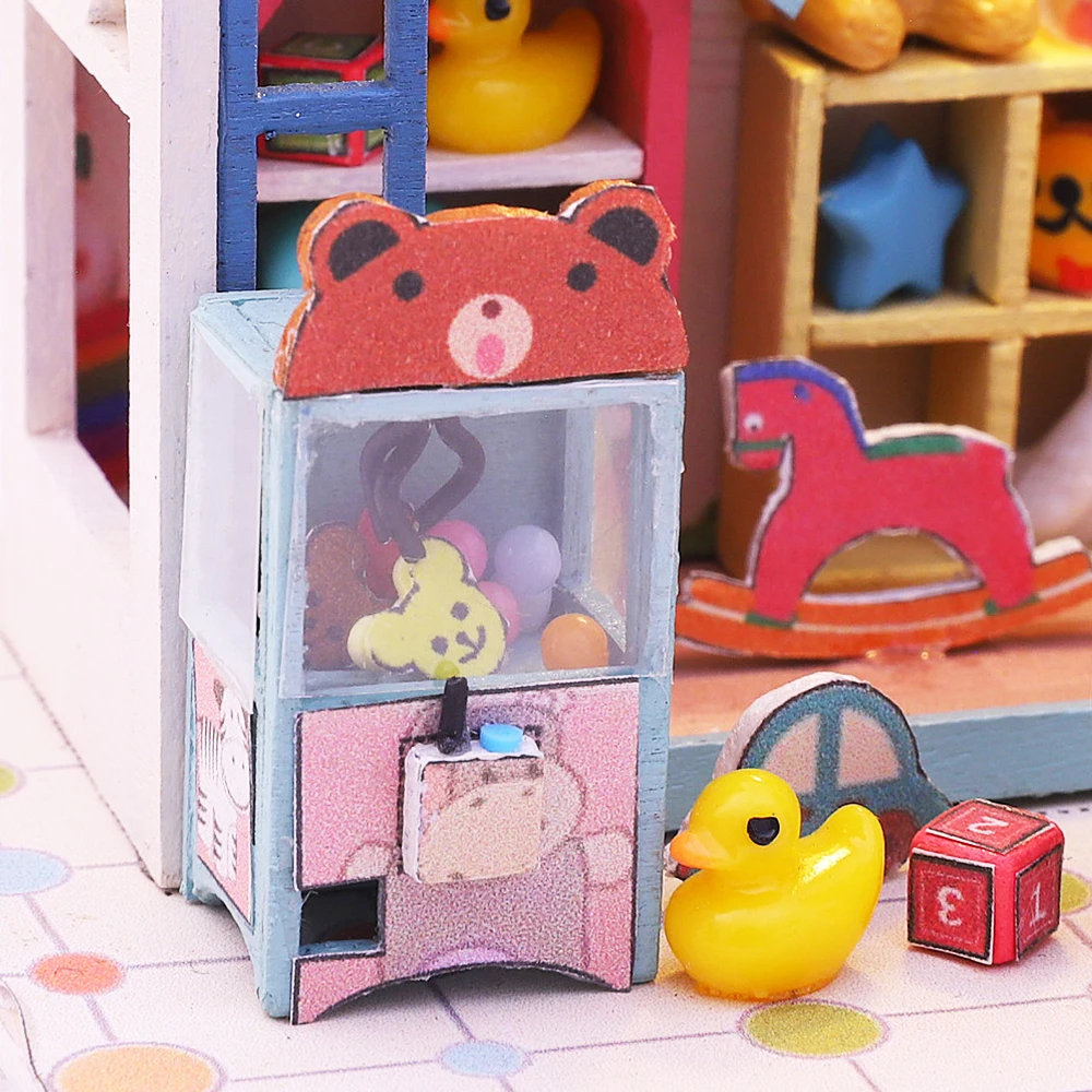 CUTEBEE DIY Miniature Bear Toy Shop Dollhouse for Kids