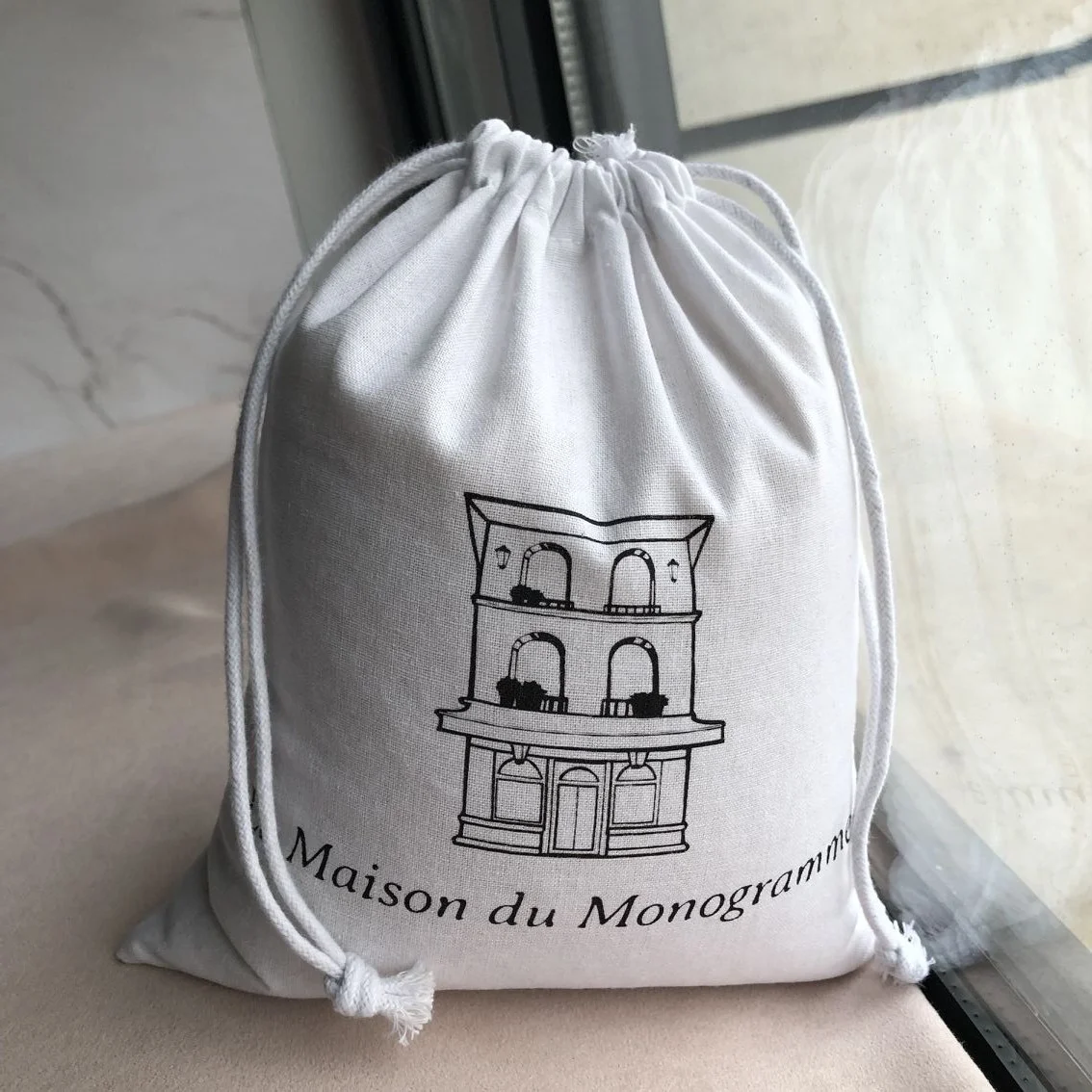 20*25cm Printed Customized White Cotton Drawstring Bag Cotton Packaging Pouch