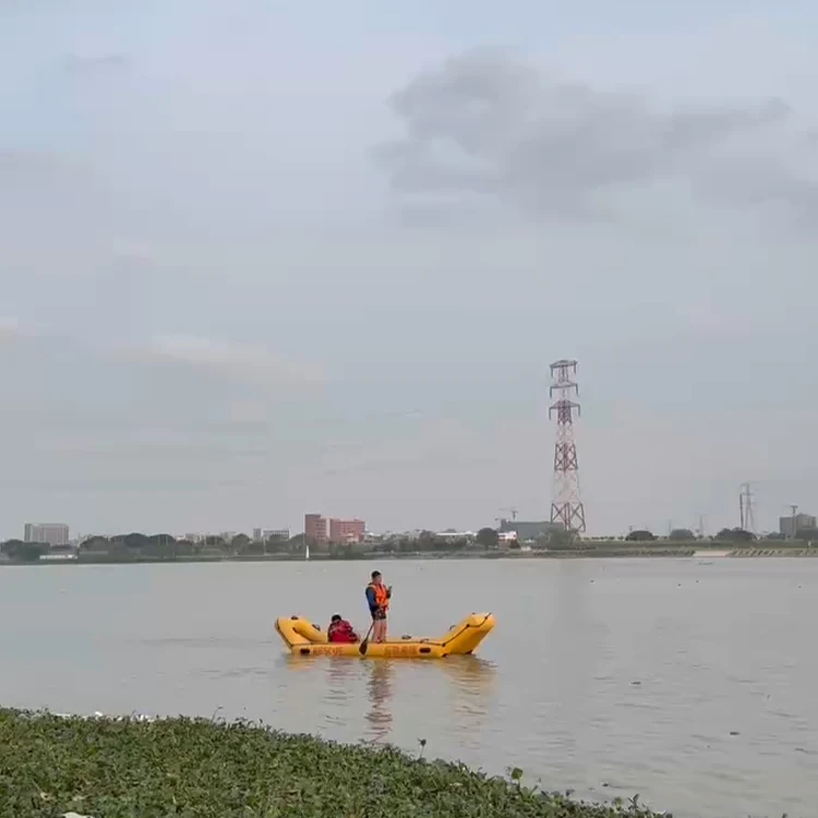 4.5m PVC or Hypalon Inflatable Rubber Life Raft Boat Durable Inflatable Liferaft