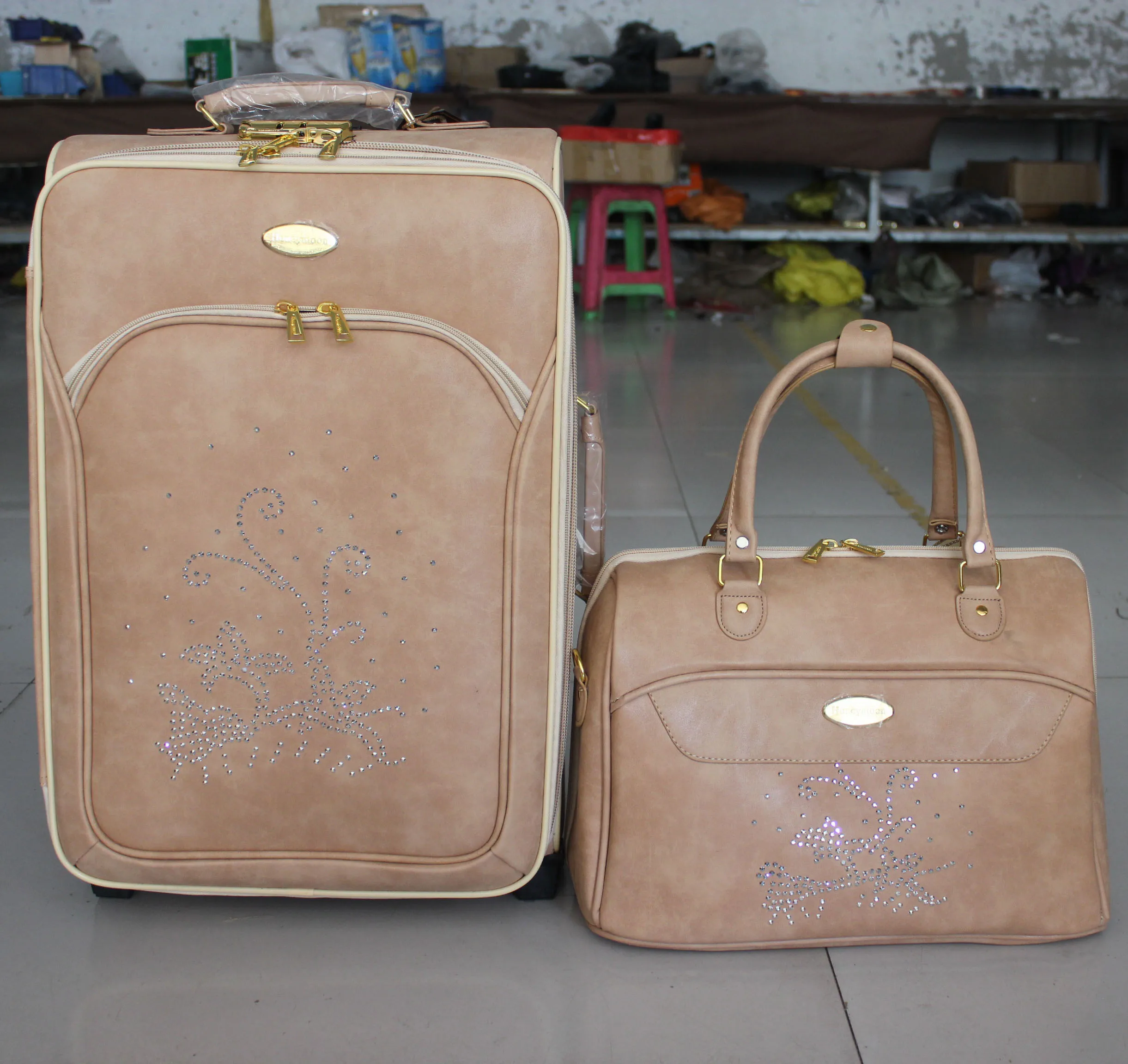 
4pcs 20 24 28 32 inch pink leather luggage sets women suitcases with bag 