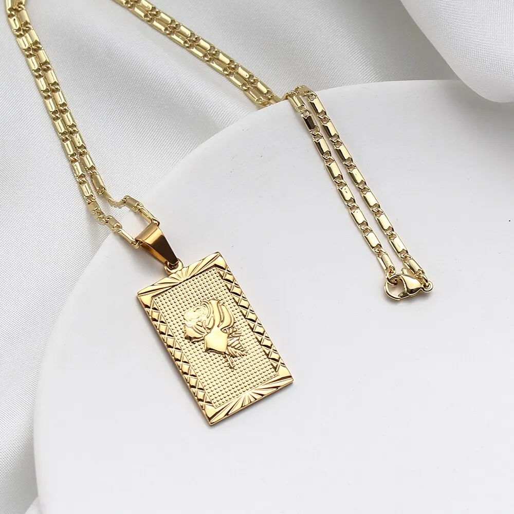 Jewelry Accessories Rose Necklace Flower Medallion Necklace 18k Gold Embossed Square Necklace Stainless Steel Fashion Jewelry
