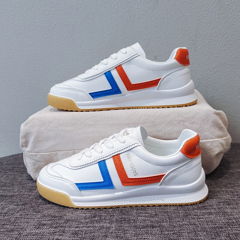 2021 Всесезонные туфли из микрофибры для доски белого цвета Размеры 35-40 модная повседневная женская обувь