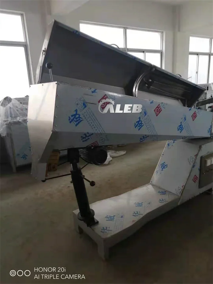 high quality toffee gumball making machine crunchy candy cutting machine coconut candy molding machine