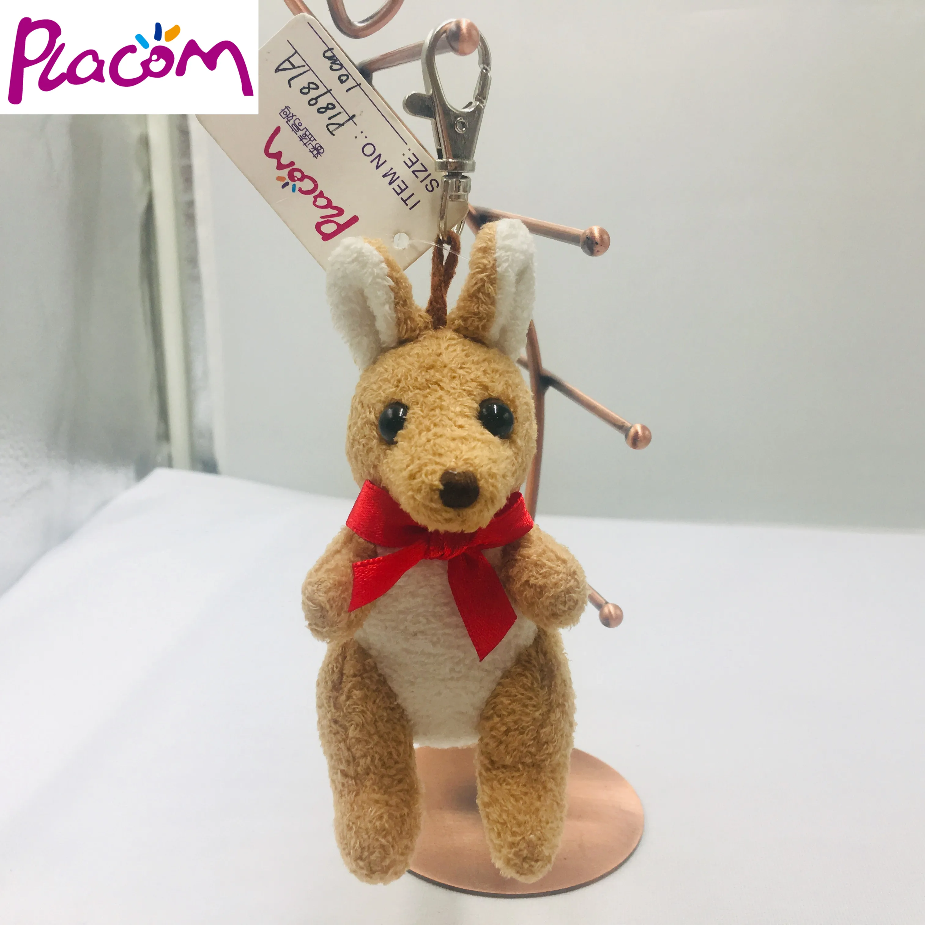 Брелок с плюшевым кенгуру
