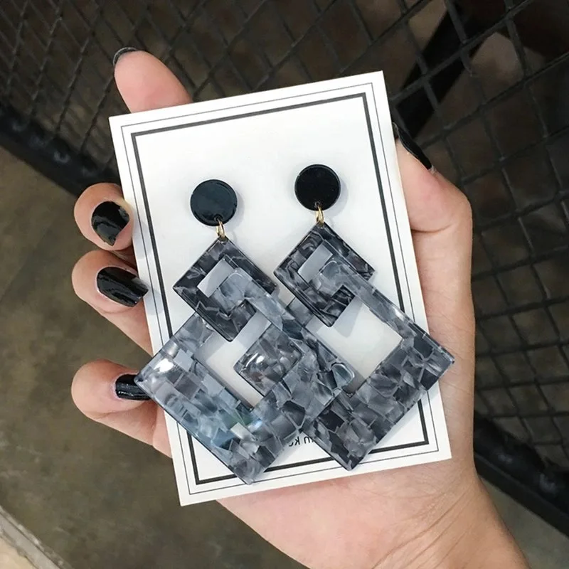 European and American exaggerated fashion all-match acrylic earrings simple geometric pattern long wholesale earrings