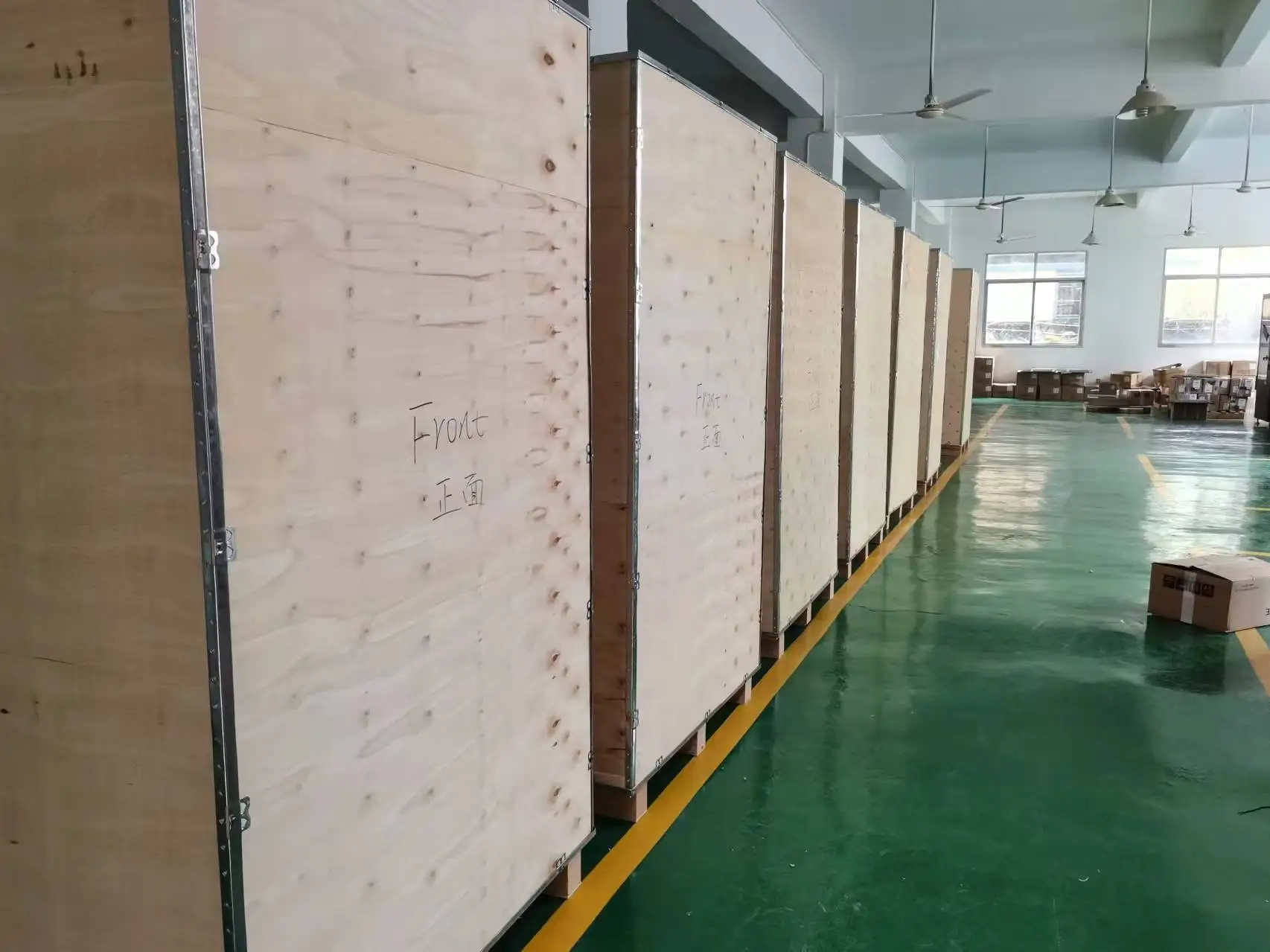 Hot sale combo snacks drinks vending machine with fast delivery time