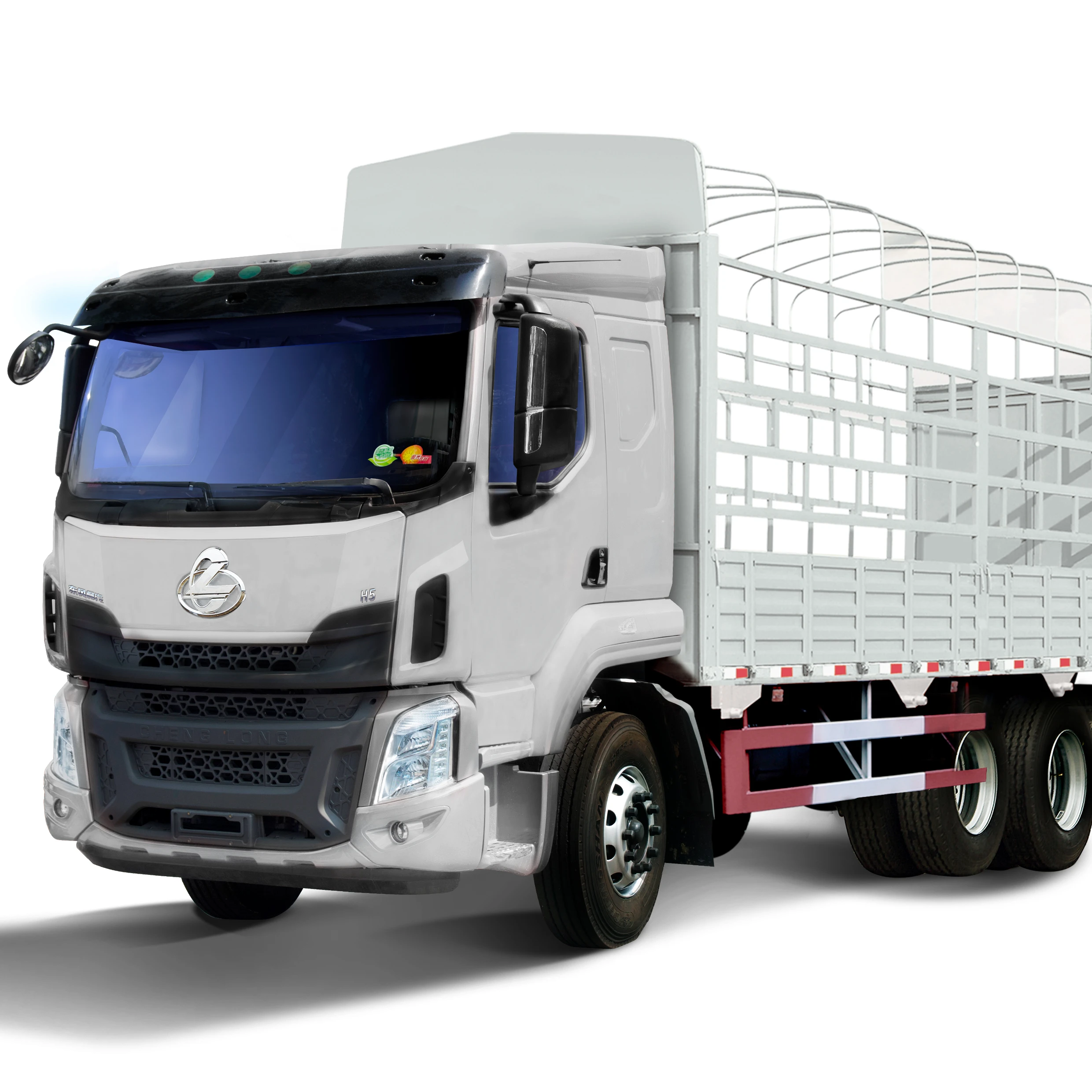 Chenglong H5 6X4 Van Cargo 6 Wheel Heavy Truck Transportation Euro5 China Fast Automatic 30 Ton Truck Tricycles 3 Wheels YUCHAI