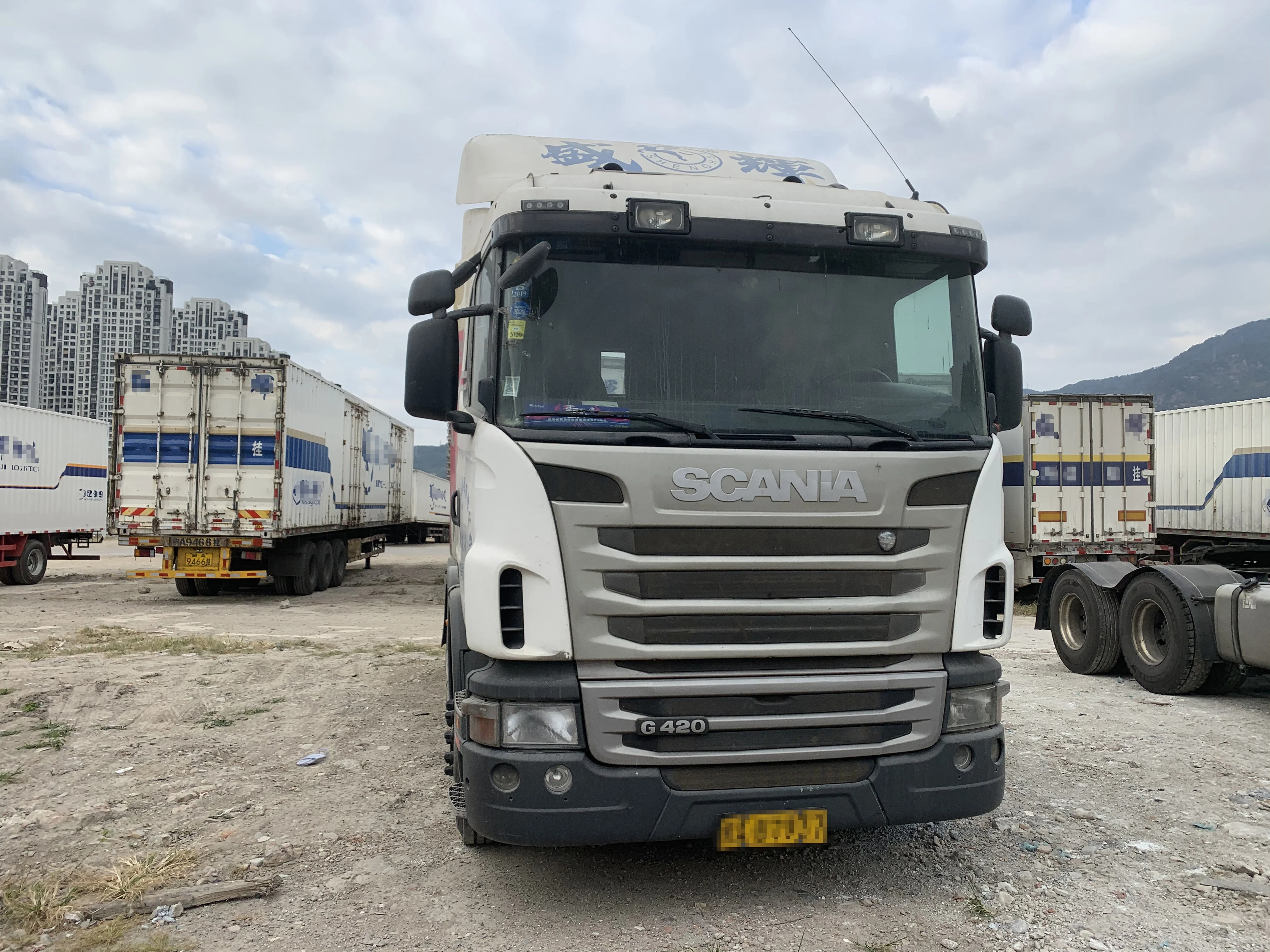  Горячая Распродажа Euro 3 б/у scania G420 тяжелые тягачи 10 грузовые шины 6x2R прицепы
