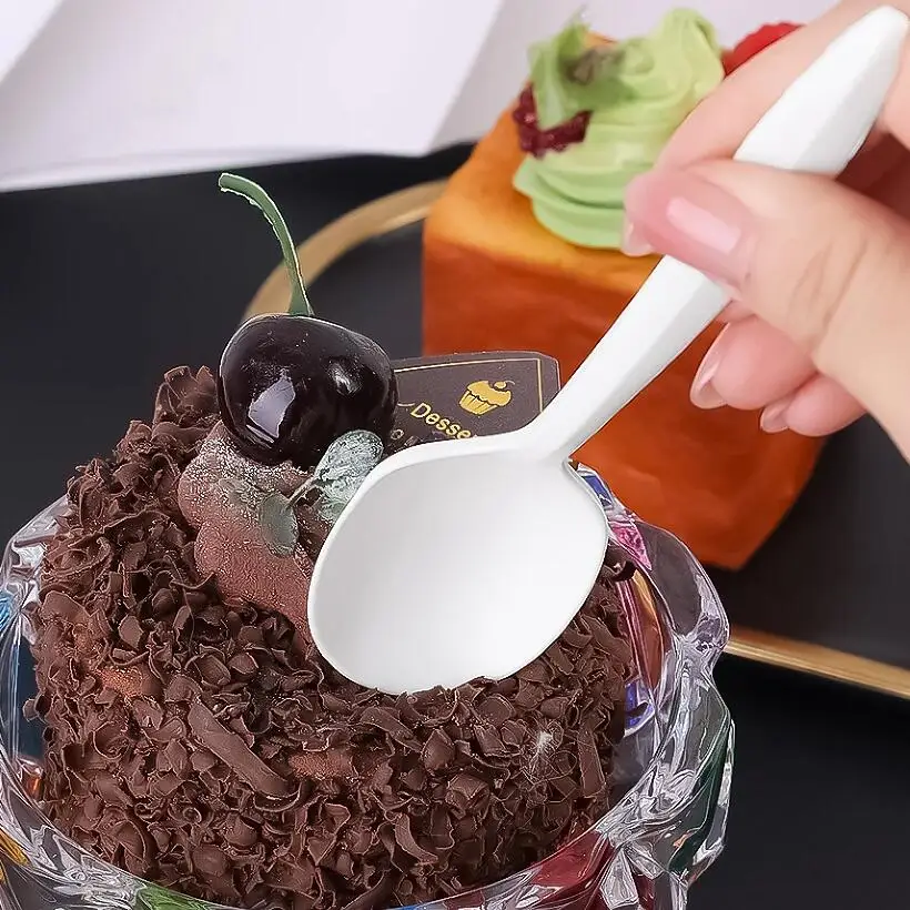 2.3g 14cm Medium Duty Colorful Disposable  Plastic dessert Spoon Food Grade PS Frozen Yogurt Ice Cream  spoons