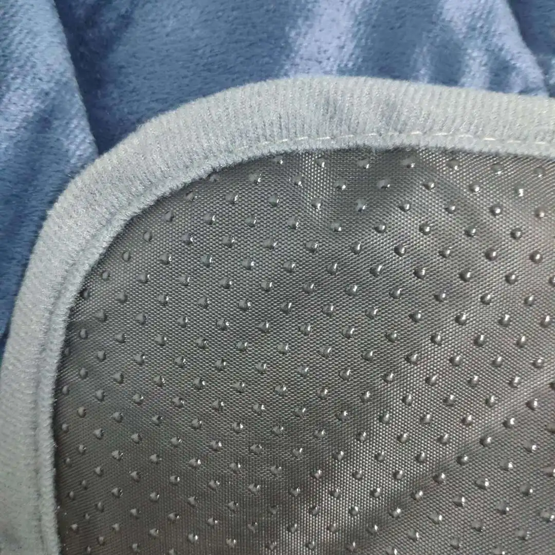 Pet supplies in large dog one pet cushion dog kennel cushion New winter heating pad for cats and dogs  manufacturers wholesale