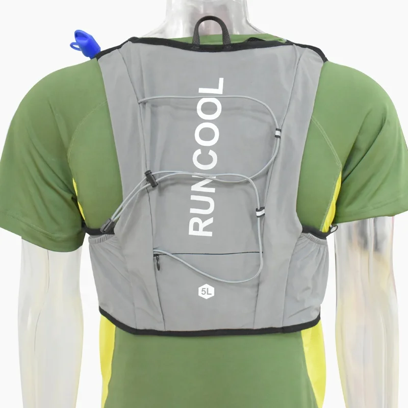 Light Weight Marathon Trail Hiking Cycling Running Water Hydration Backpack with 1.5L 2L 3LWater Bladder for Men Women