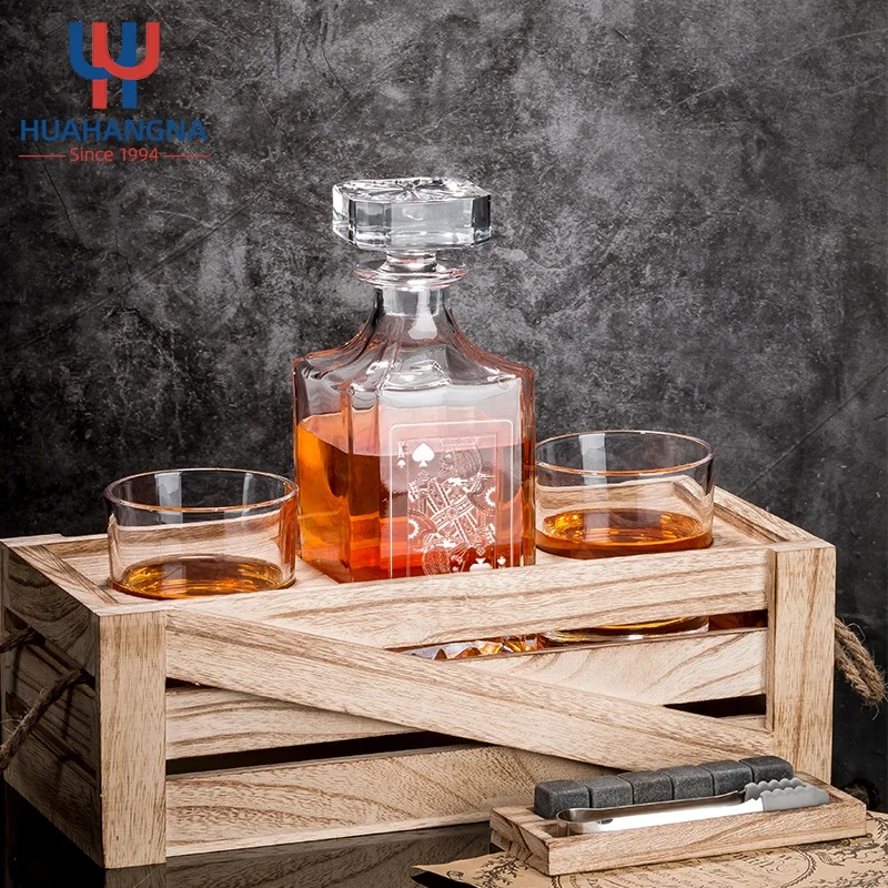Luxury 3 Pack Unique Custom Printed Crystal Glass Whiskey Decanter Set with Wooden Stand Gift Box for Wine Brandy Whisky Sake
