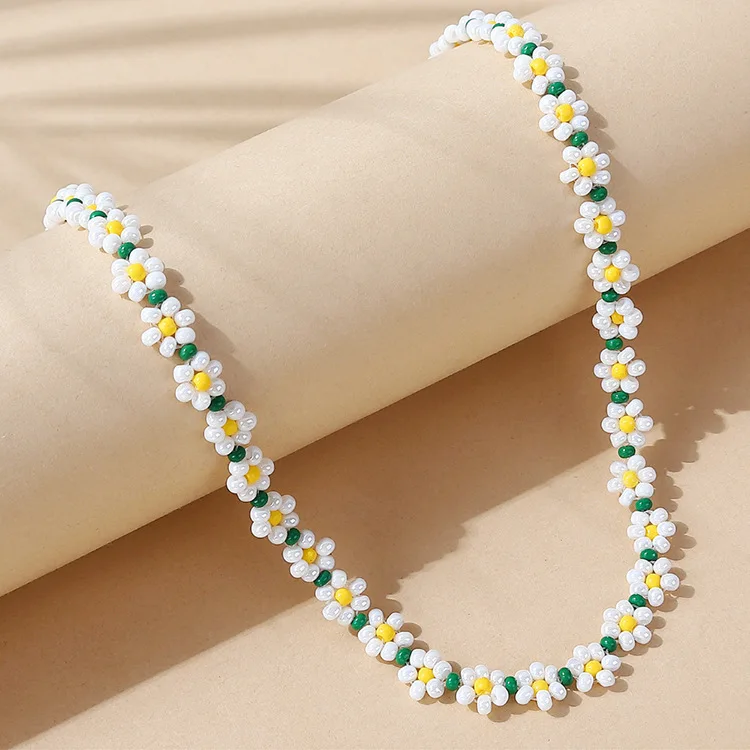 2022 Summer Xiaolong Flower Duogizhu Neck Chain Girls Mandarin Popular Handmade Steak Beads
