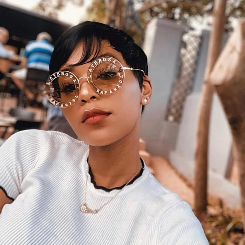 15981 Men And Women Retro Sunglasses English Letters Little Bee Wholesale Round Sunglasses