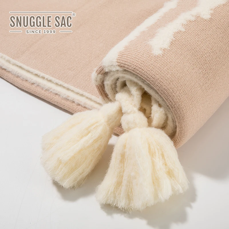 Snuggle Sac Air Feel Double  Sided Customize Knit Blanket Throw Blanket Picnic Blanket With Tassel