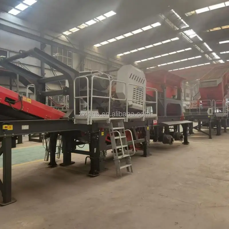 Hard Stone Mobile Impact Crusher Machine Crushing Pebble Mobile 100 Ton Crusher Sand Stone Gravel Plant