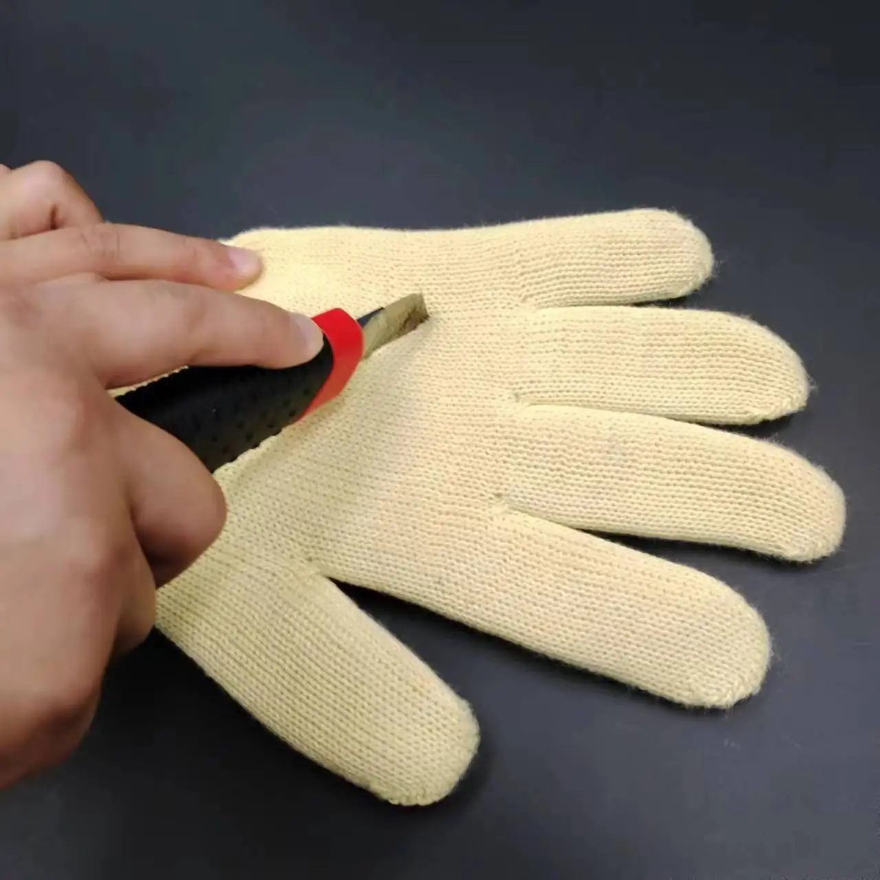 Gloves of all sizes price good safety gloves ready for export