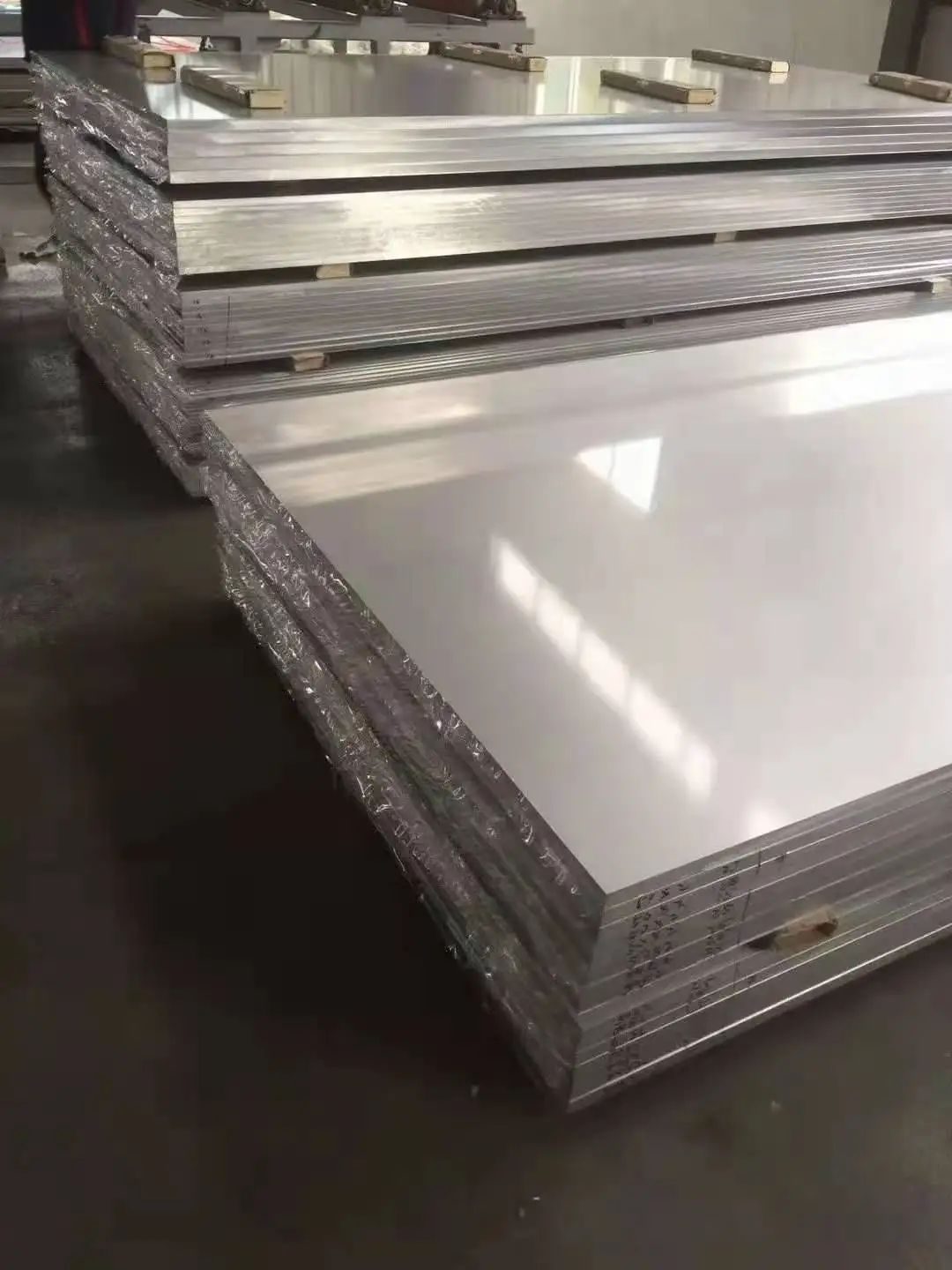 6061 T6 polished surface aluminum sheets/plate with thickness of 8-150mm