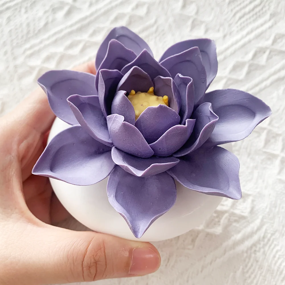 High quality blue lotus flower shape ceramic aroma stone diffuser with wooden base