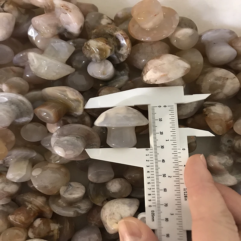 Wholesale Natural Quartz Cherry Blossom Small Agate Crystal Mushrooms