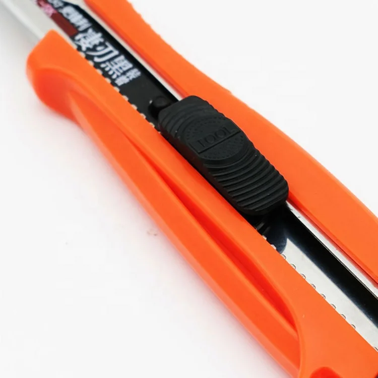 YTH TPR Handle Stainless Steel Black Blade Office Cutting Paper Art Utility Knife