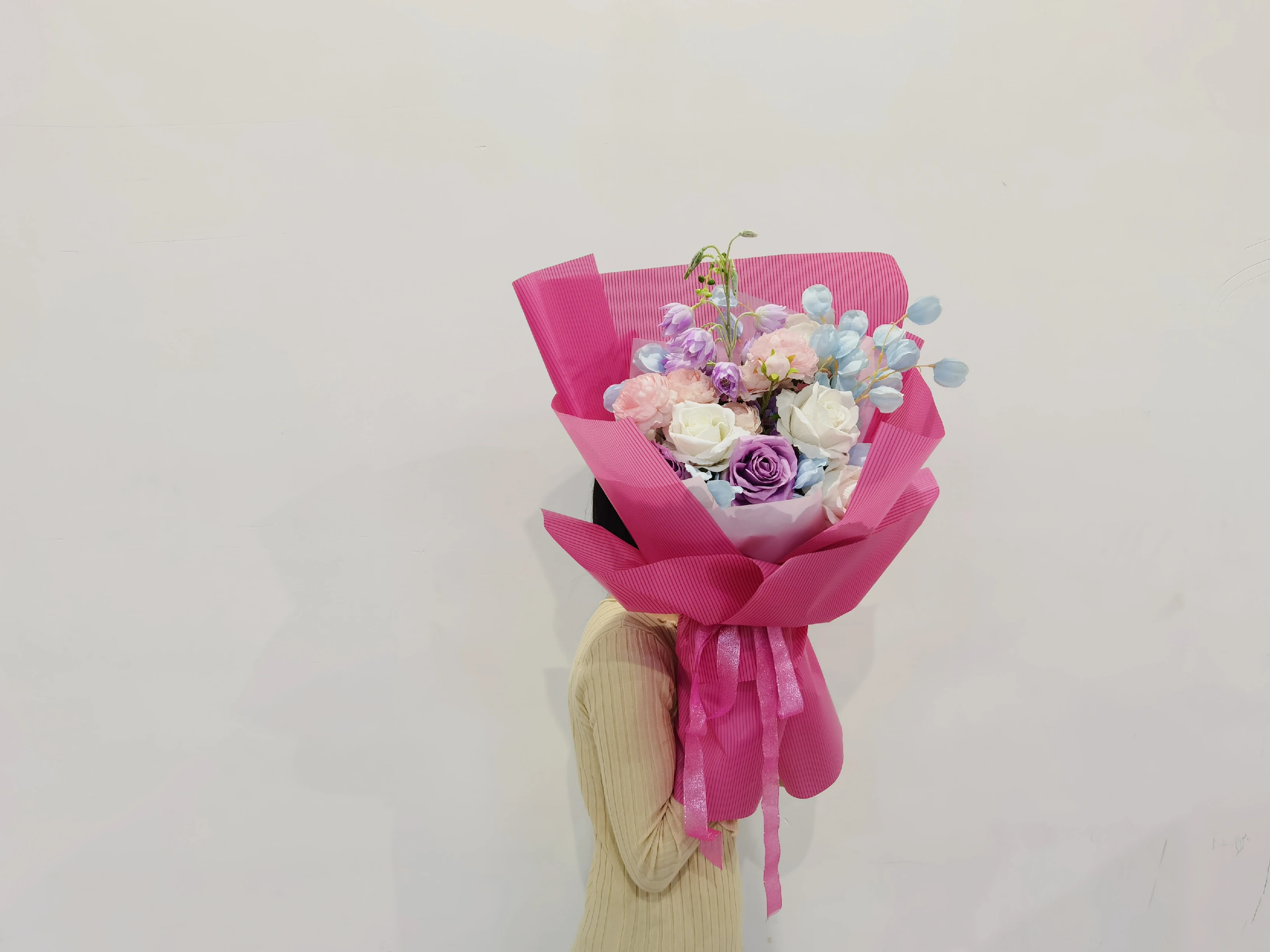 Wholesale Florist Supplies Rose Festival Flower Waterproof Striped Christmas Gift Wrapping Paper