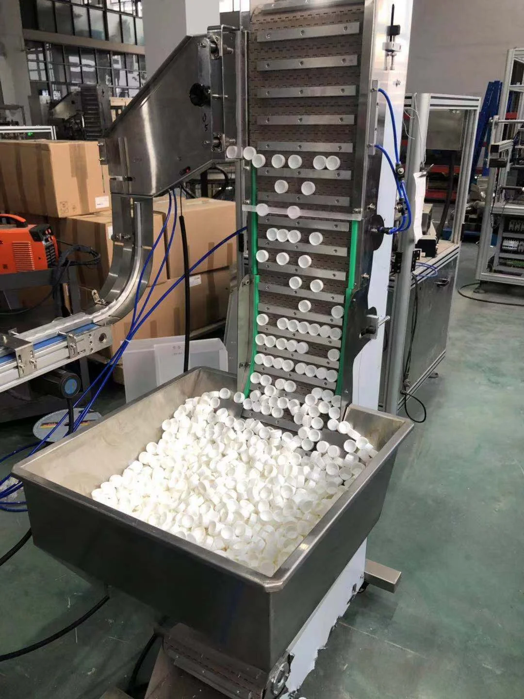 
high speed CR child children Resistant proof cap capping Assembly Machine 