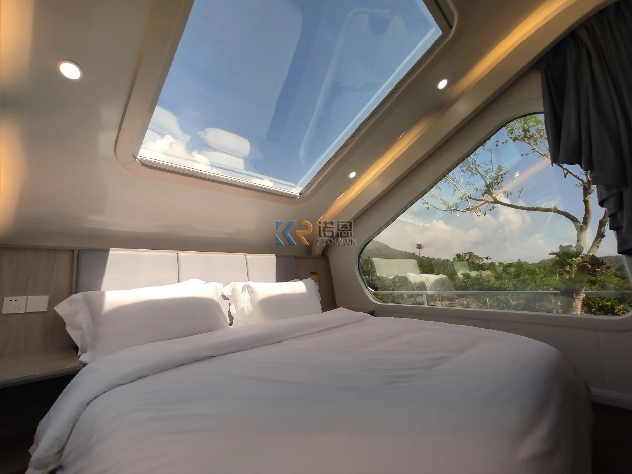 Luxury Rv Caravan Motor Homes Off Road Mobile House Travel Trailer Australia Caravan Camper for Family