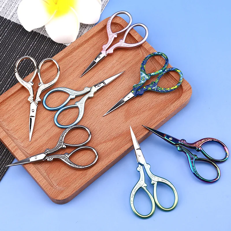 Wholesale Embossed Craft Dragon and Phoenix Scissors 91mm Tea Bag Retro Household Scissors