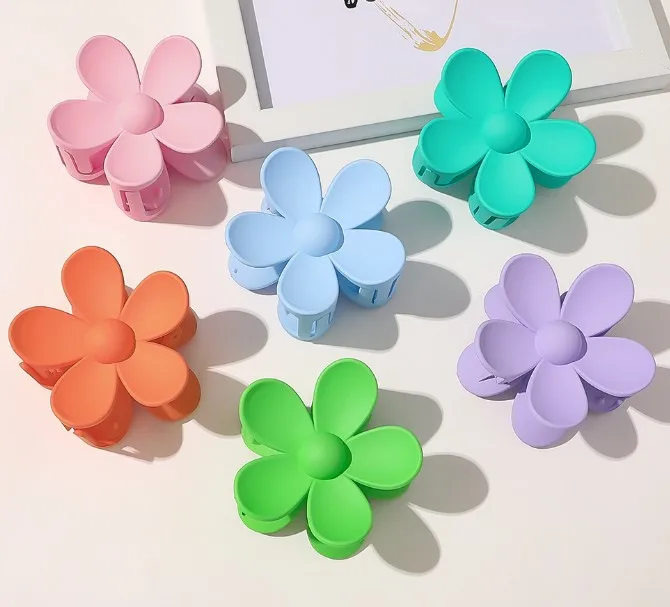 Korean hair accessories women Plastic Flower Hair Claws clips