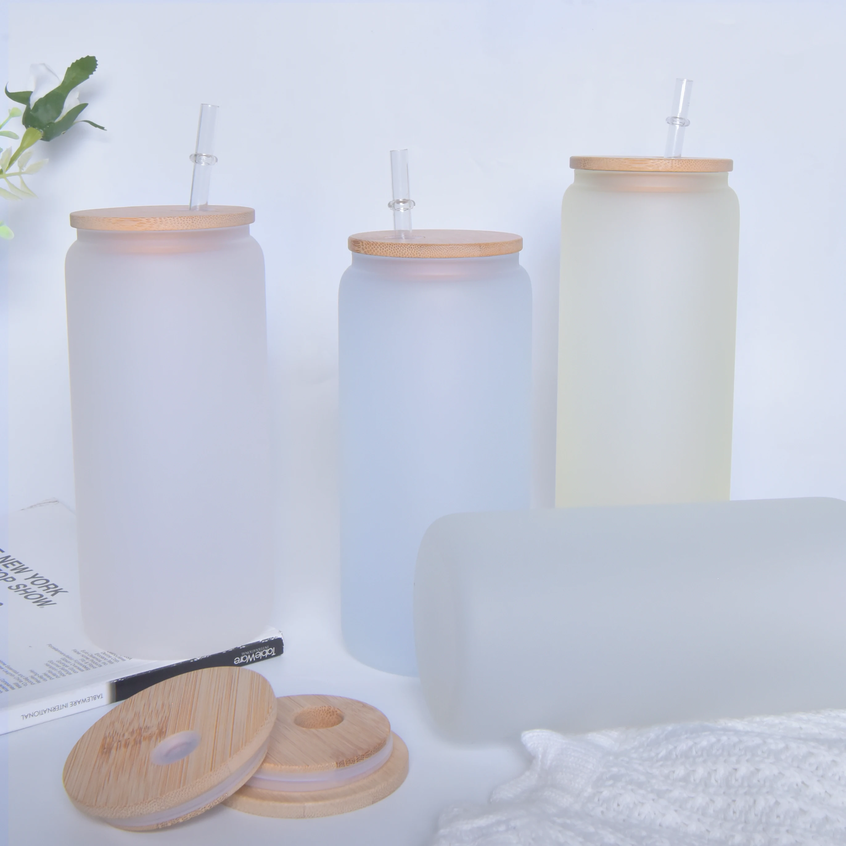 20Oz 25 Oz Reusable Double Wall Frosted Portable Sublimation Glass Snow Globe Glitter Tumbler With Matching Lid And Straw