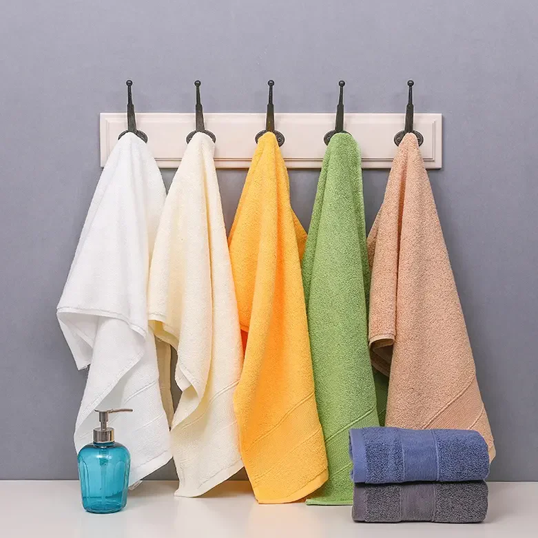 Cheap Price 80% Cotton 20% polyester cheap plain color bath towel for wholesale
