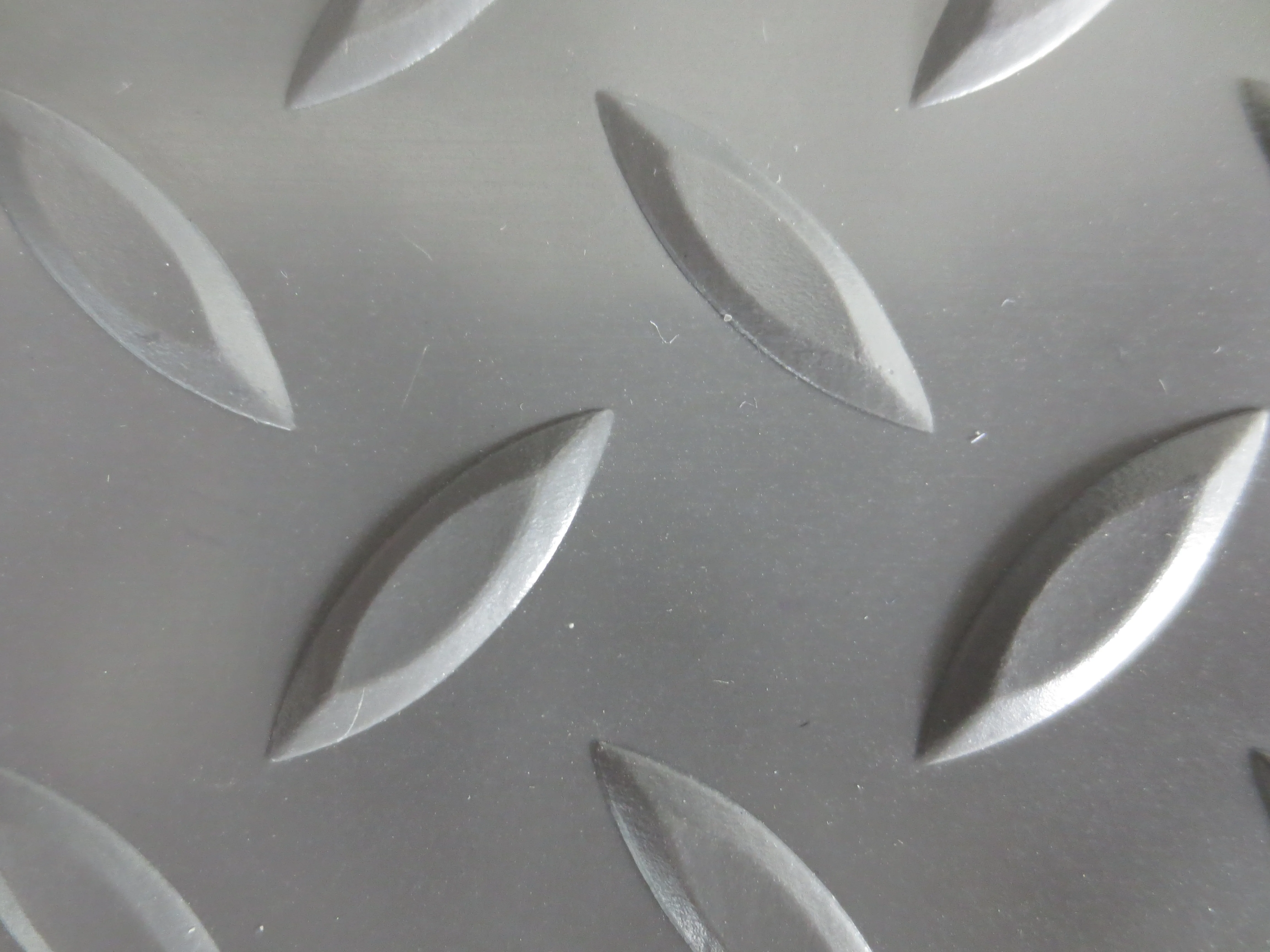 Usage in Bus/Minibus,Coach/Truck/Trian,Boat Non-slip PVC Vinyl Flooring Roll