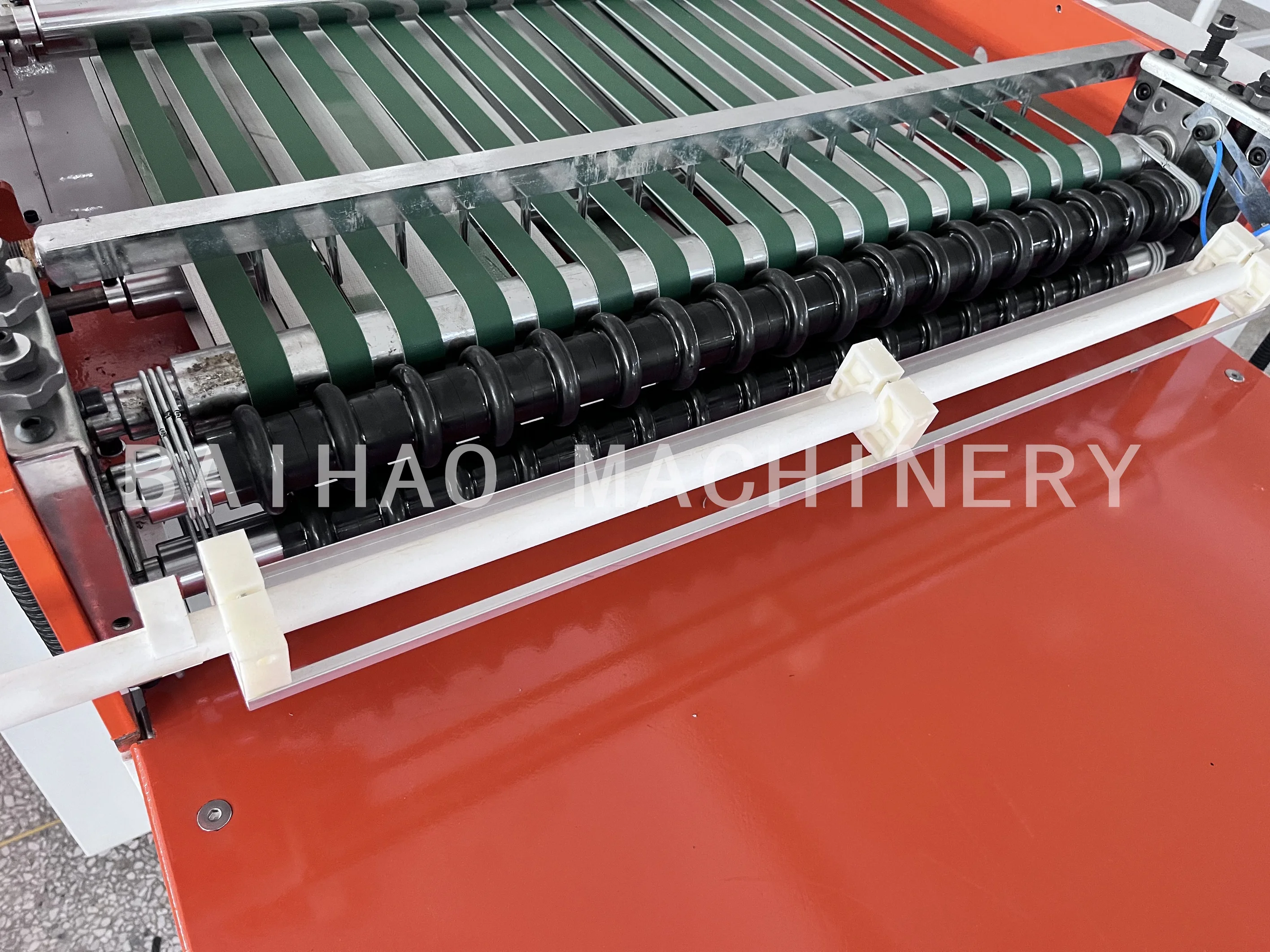 Zhejiang Baihao Book cover making machine