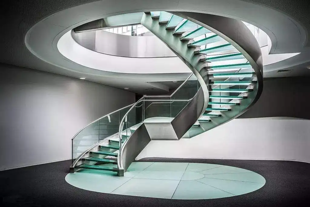 Excellent Quality Lake Blue Safety Laminated 6Mm Dining Table Floatglass Pvb Laminated Glass