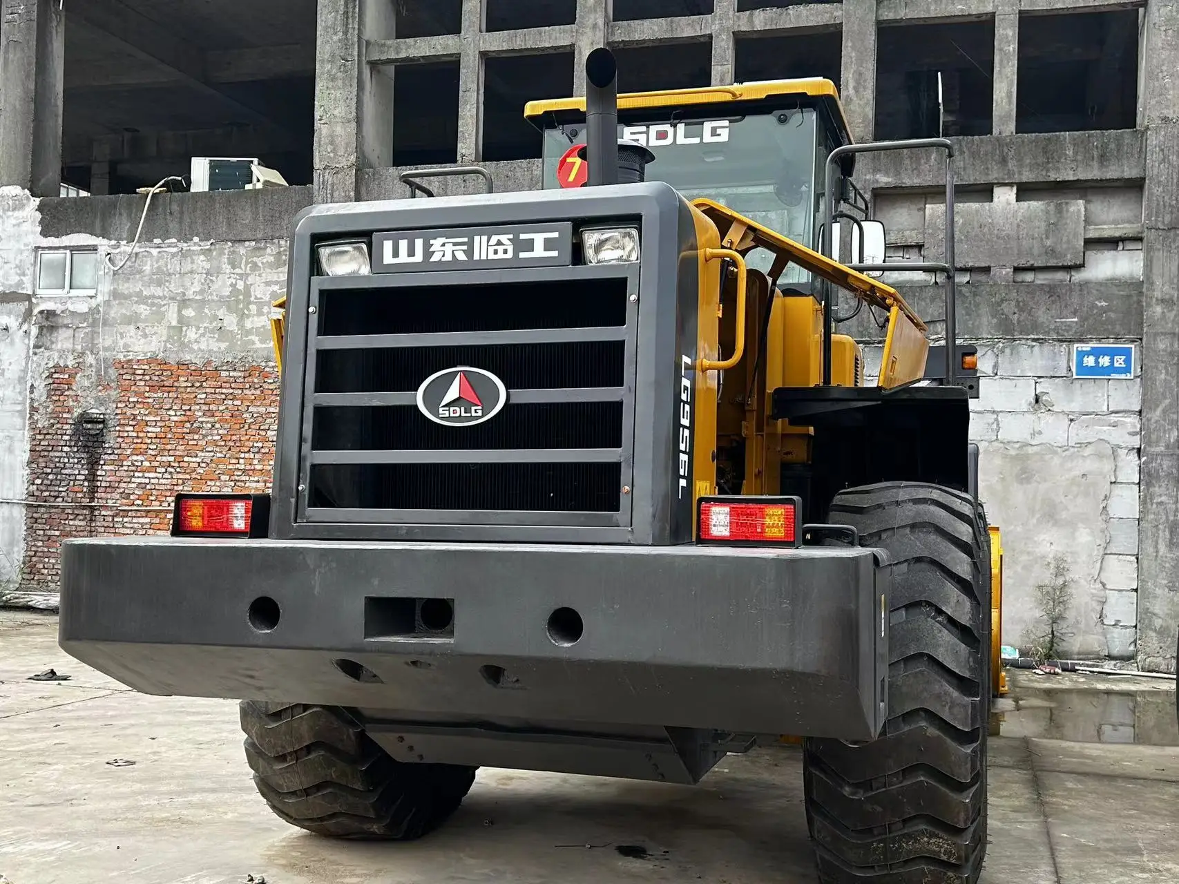 Low Price High Quality Second Hand Bulldozer SDLG LG956L In Good Condition And Low Working Hours