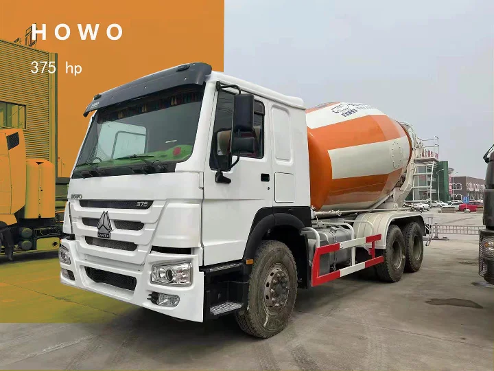 Бетономешалка Hino howo12cbm для