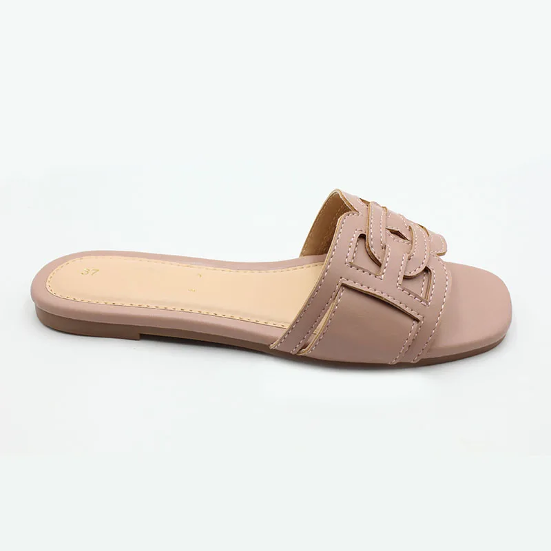 Top Selling Summer Beach White Woven Female Slippers Sandalias Dama Cute Trendy Braid Sandal tappette sandales pour femme 2024