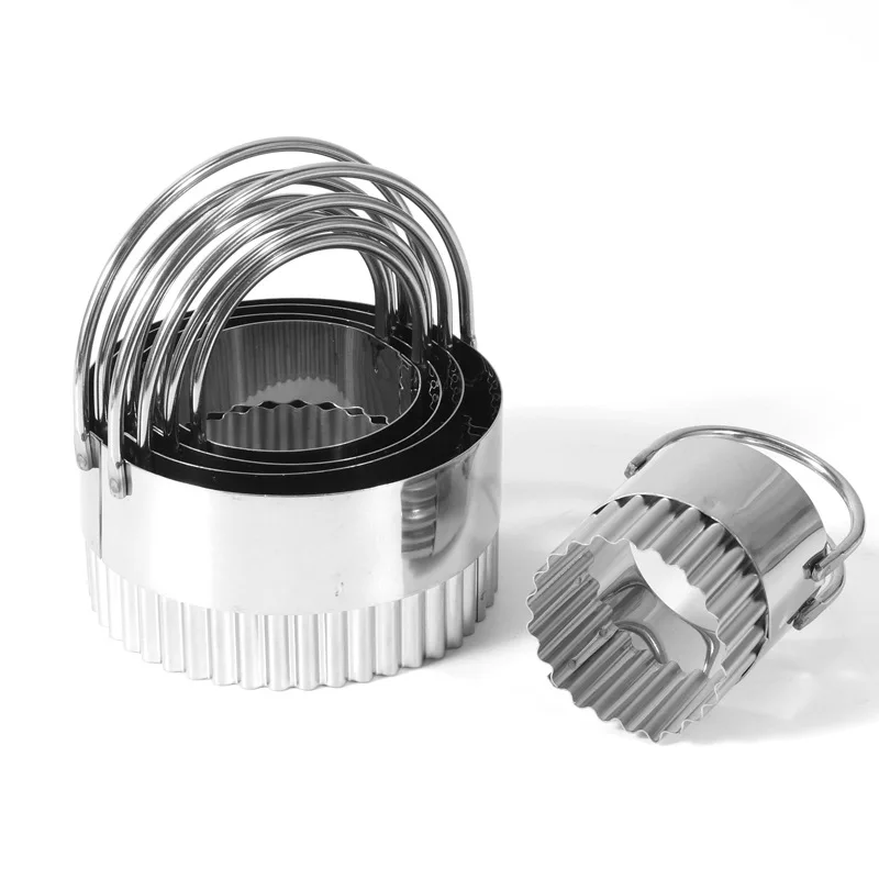 
5-piece set of round lace biscuit mold stainless steel cookie cutter baking tool 