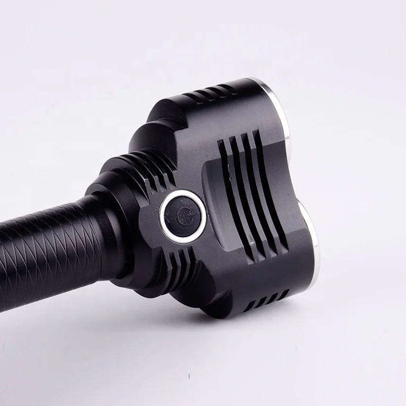 
Hot Sale Highlight Chargeable Flash Light LED Flashlight 2000 Lumen Torch 