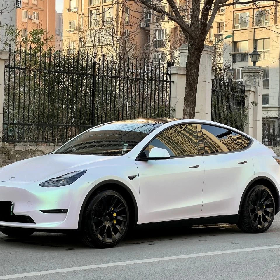 Hot Selling  High Quality Full Car Body Wrap Air Bubble Free PVC  Matte Dawn White Wrap Car Vinyl Film