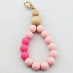 2021 New Christmas Personalized Gift Car Key Ring Wooden And Silicone Bracelet Bangle Key Chain Leopard Print Bead Keychain