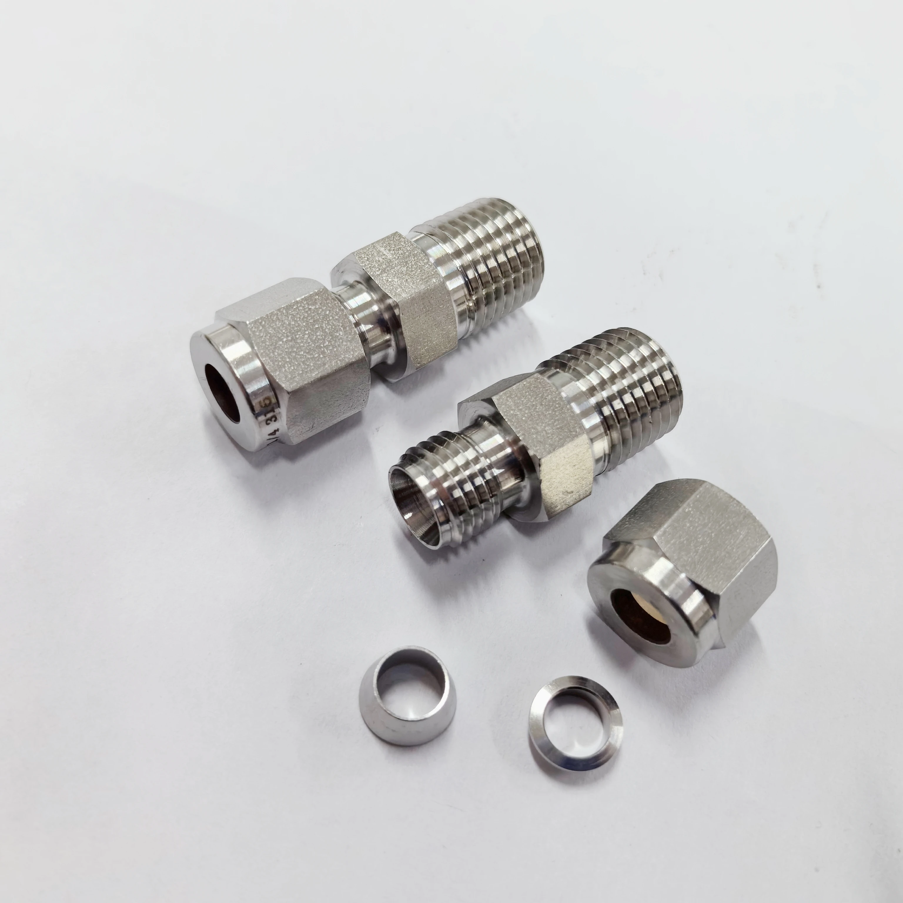 WM OEM Stainless Steel 304 Ferrule Compression Fitting Adapter connect 1/2 inch OD tube x 1/2 NPT Male thread Coupler