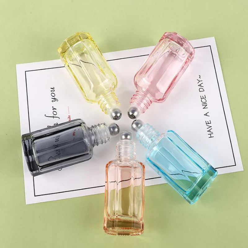 Factory perfume bottle essential oil glass bottle with roll-on ball and lid attar octagon glass bottle