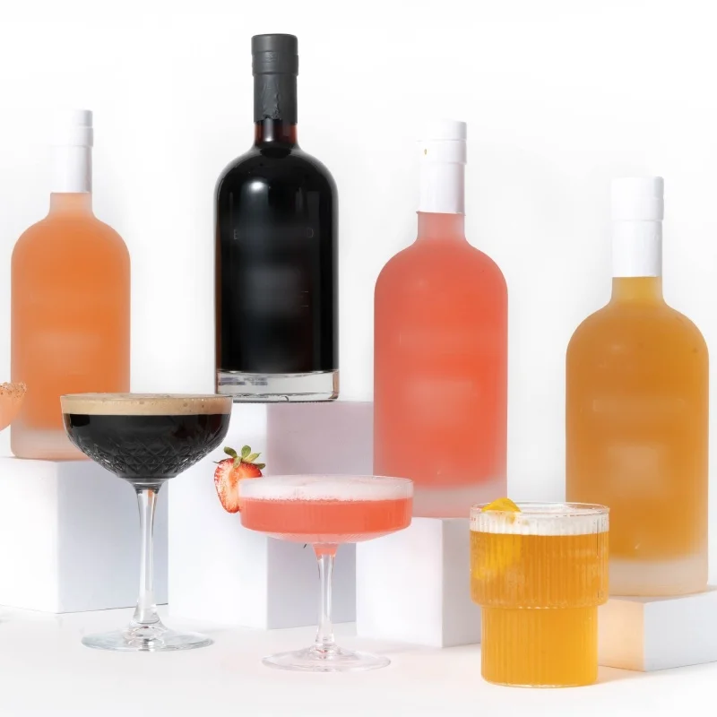 Wholesale spraying 75CL 70CL Glass Liquor Bottle Glass Brandy Gin Rum Spirits Tequila Vodka glass Bottle With Lid