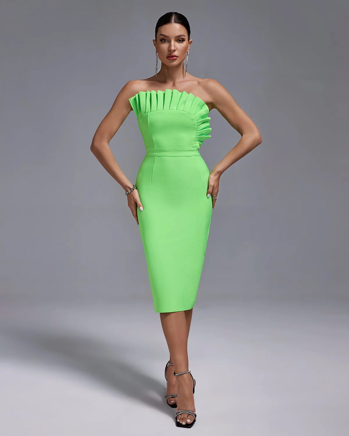 Ocstrade Hot Selling Off Shoulder Backless Elastic Bodycon Solid Cocktail Dress Sexy Strapless Pleated Mint Green Bandage Dress