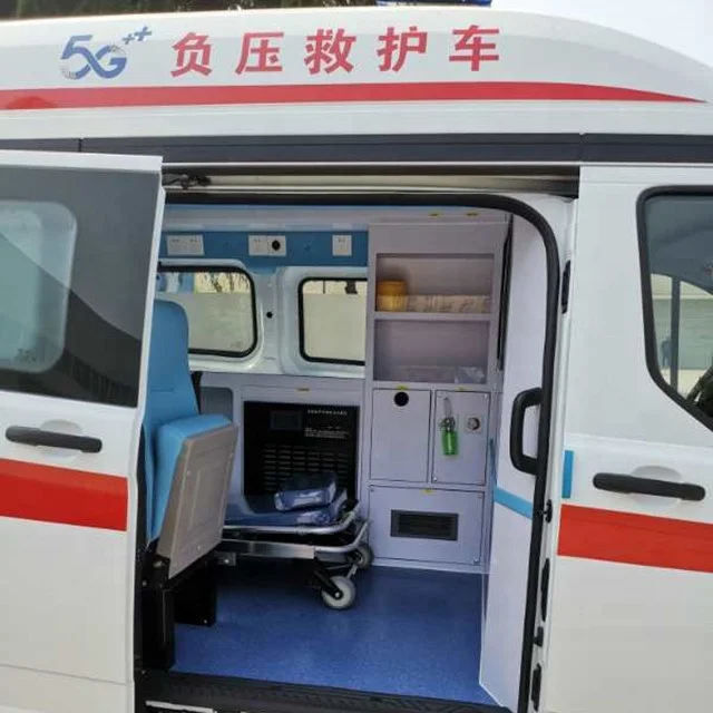 Huanghe Whirlwind Mobile Six Seats Medical Emergency Hospital Ambulance Vehicles
