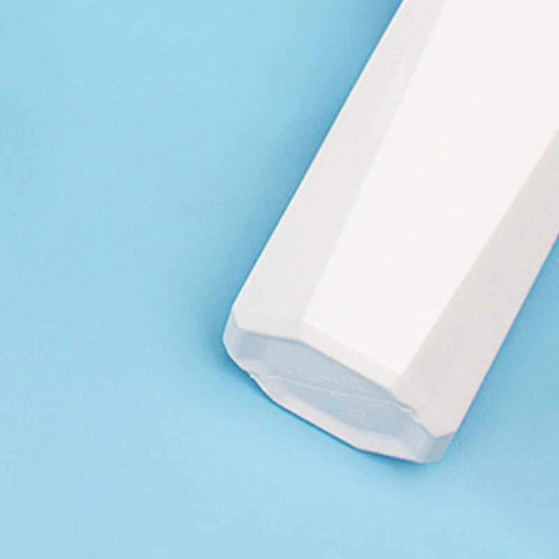 Manufacturer customized beveled high-grade pet 500mi press shower gel shampoo bottle