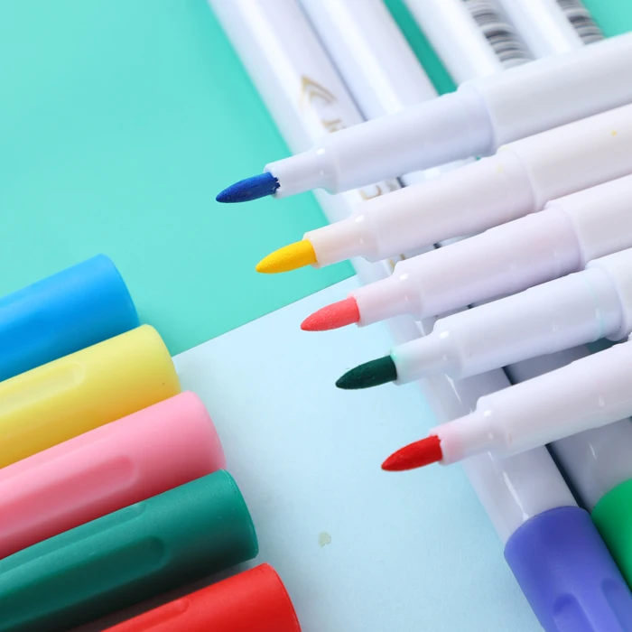 Large Capacity Non Washable Permanent  Non Toxic Child Safe Art Fabric Marker For Canvas Bags Sneakers T-shirts