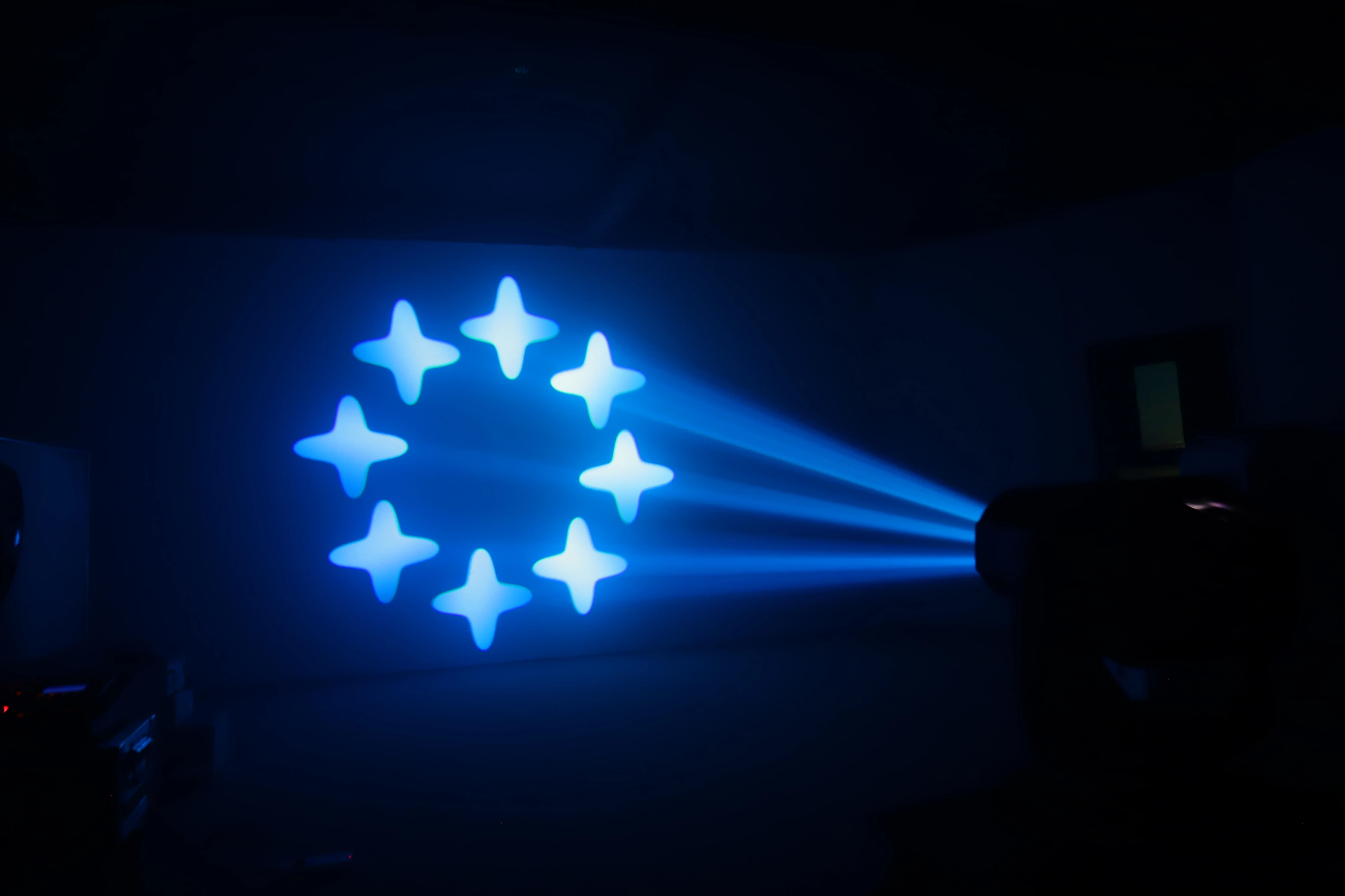 Hot Selling Rambo Legend II Beam R17 350w Beam Moving Head stage  Light From Hi-LTTE